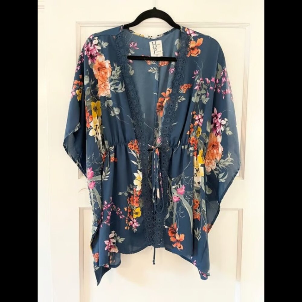 5/$25 BUNDLE DEAL Haute Project Kimono Tie Front Top Coverup 2XL